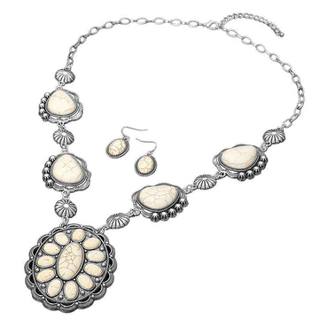 Bold Vintage Oval western Conch Pendant Statement Necklace