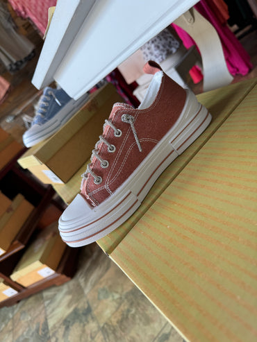 Aman Sparkle Sneakers