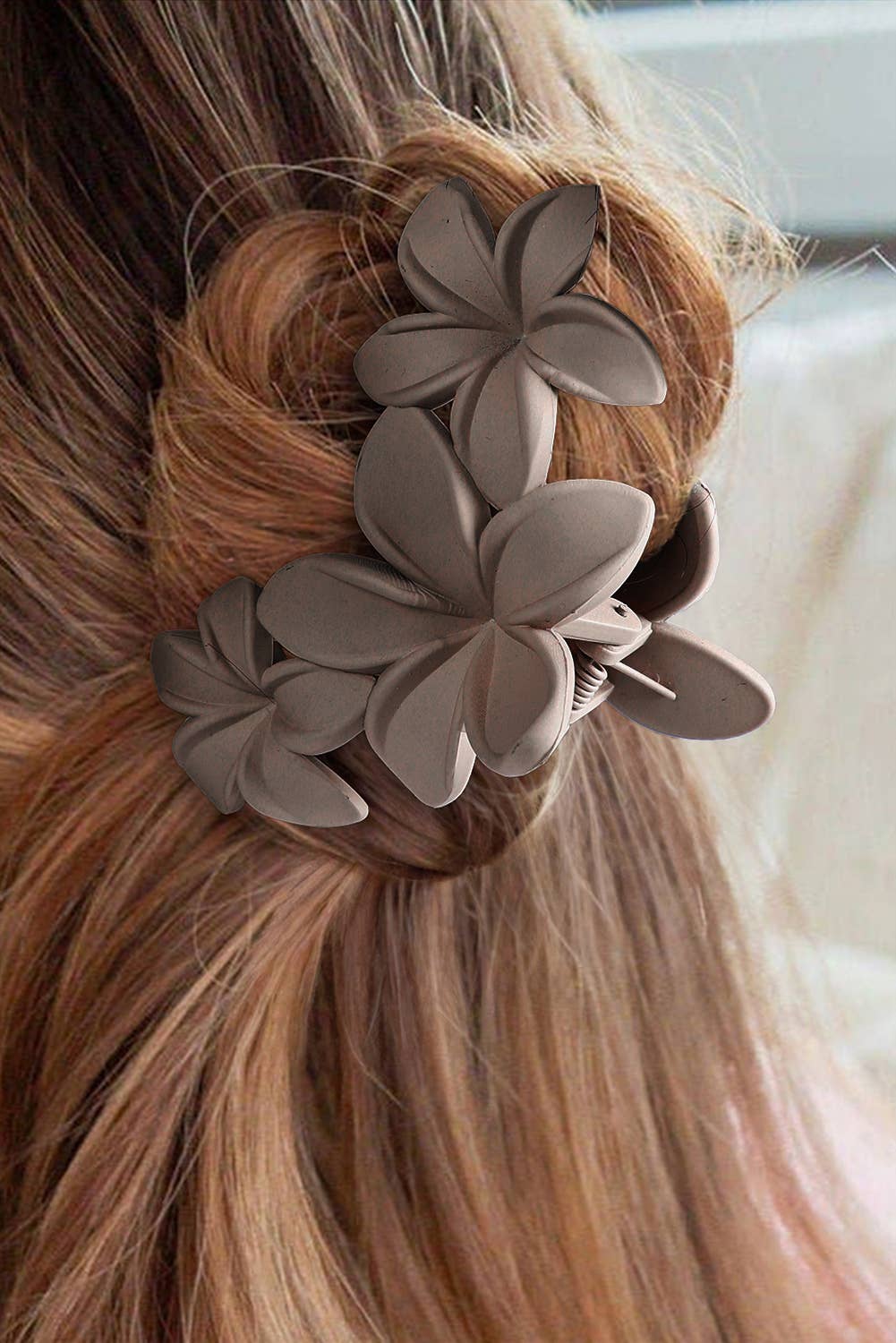 Flower Plastic Resin Hair Claw