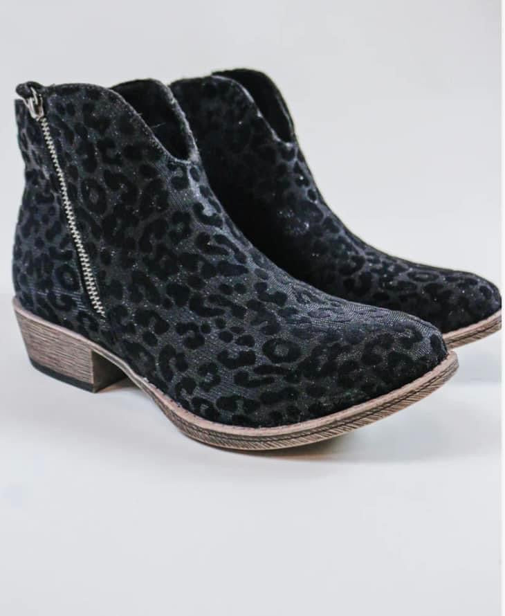 Charming - Black Leopard Boots