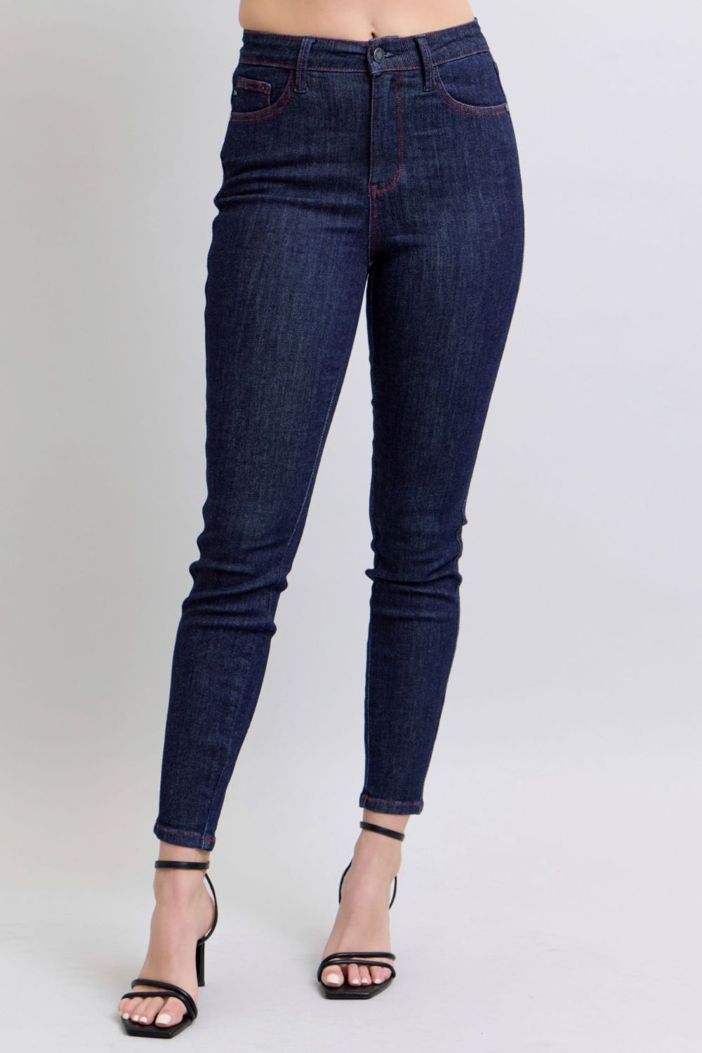 Heart Shaped Pocket Skinny Jean