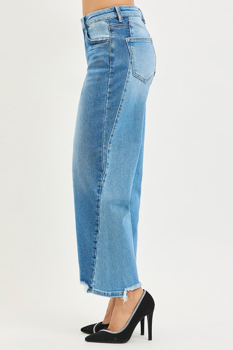 Slouchy Crop Barrel Contrast Wash Jeans